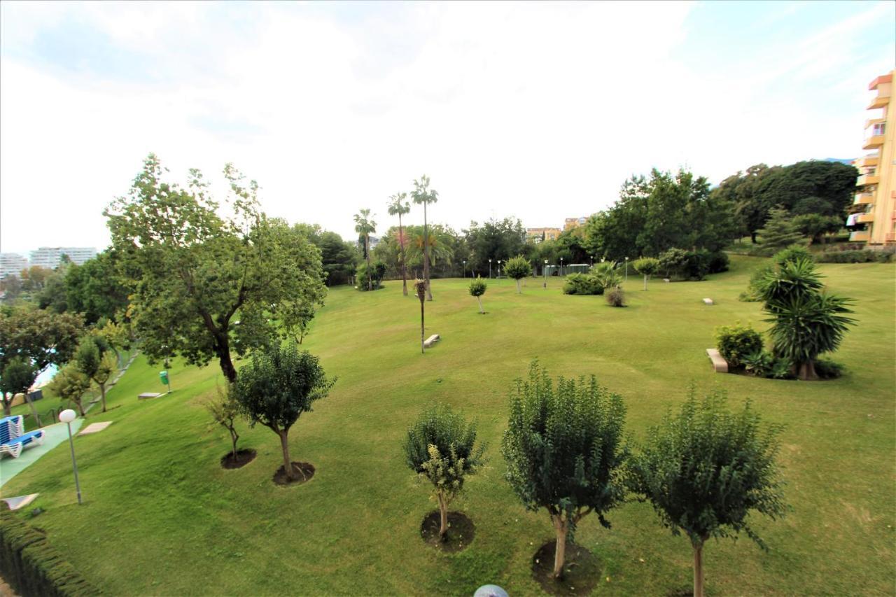 Apartamentos Jupiter Minerva - Piscina Abierta - Excelente Conexion Wifi ベナルマデナ エクステリア 写真